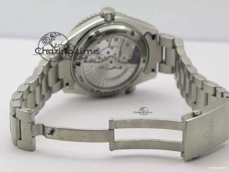 0507 Planet Ocean SS Bp Maker 45mm Black Bezel On SS Bracelet A OnTrend 8218